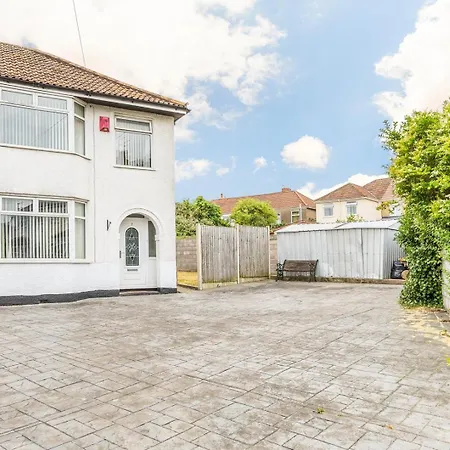 Casa vacanze Stanley House - Free Parking For Multiple Vehicles By Cliftonvalley Bristol